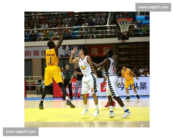 篮球比赛中各种犯规类型及判罚规则详解与分析 - 副本